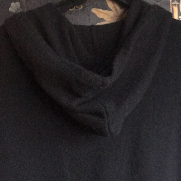 Ralph Lauren 100% merino wool hoodie - Picture 7 of 9